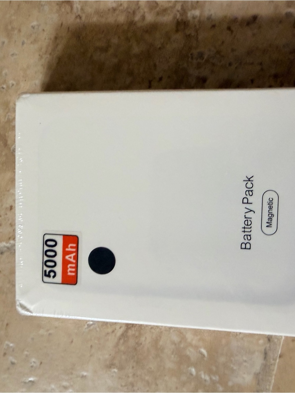 Magnetic 5000mAh White Portable Battery Pack Charger
